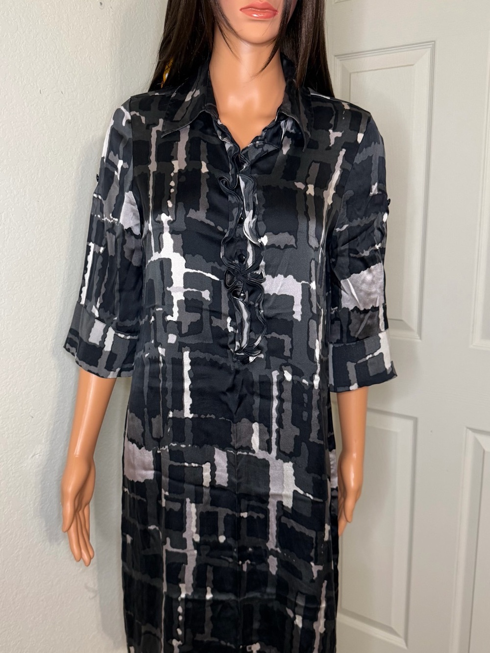 Black and Gray Printed Midi Shirt Dress by Express